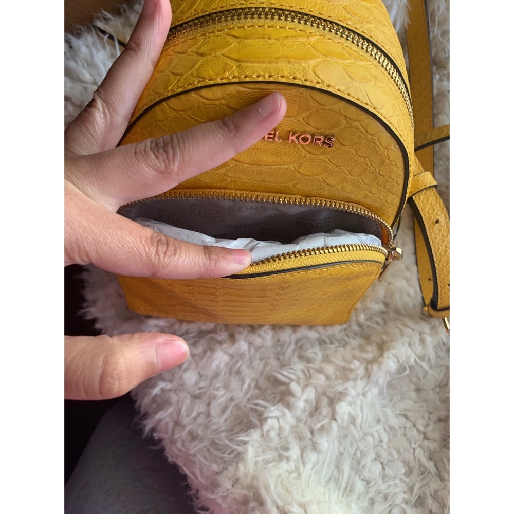 Michael Kors mini backpack - Picture 5 of 6